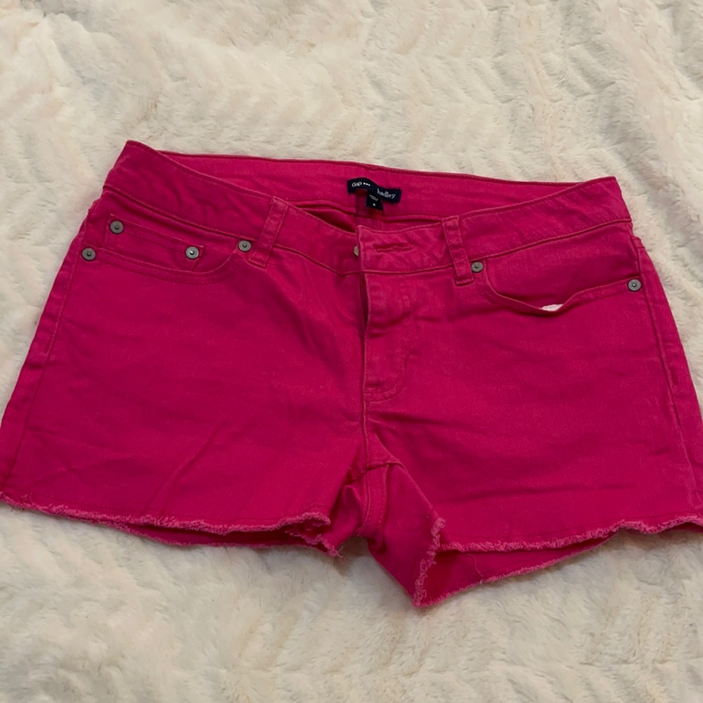 Gap Hadley cutoff short.